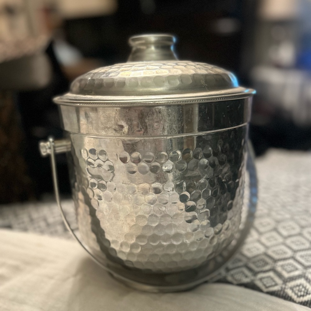 NASCO-Italy MCM 50’s Hammered Aluminum Ice bucket Vintage #0210255
